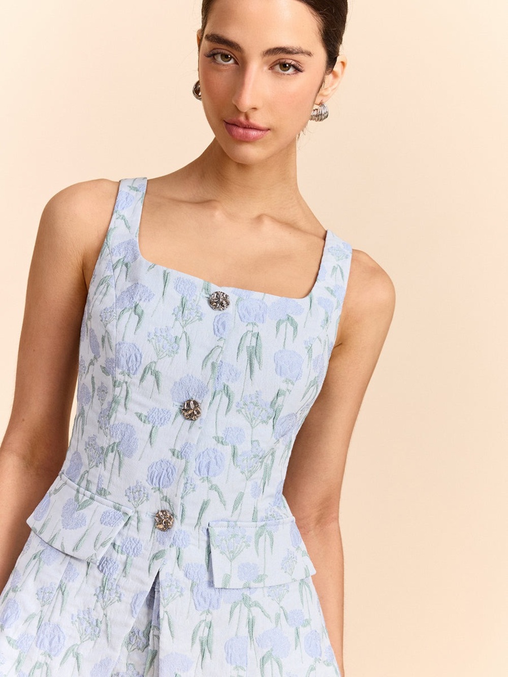 Commense Floral Jacquard Vest - Picture 3 of 5